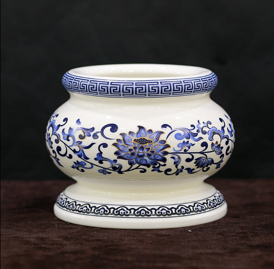 Bát hương cổ truyền của người Việt có gì đặc biệt?